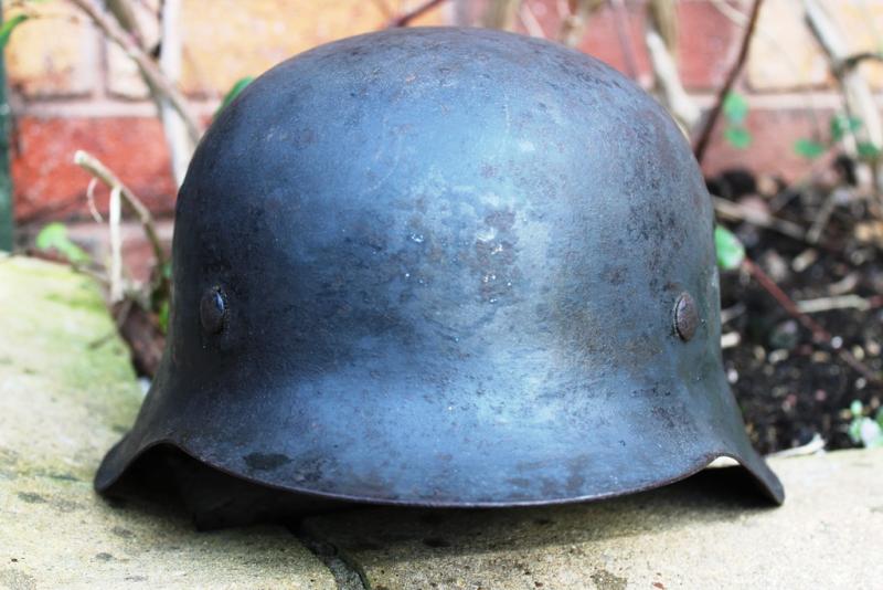 WW2 German Luftwaffe M42 Helmet, paint and some decal