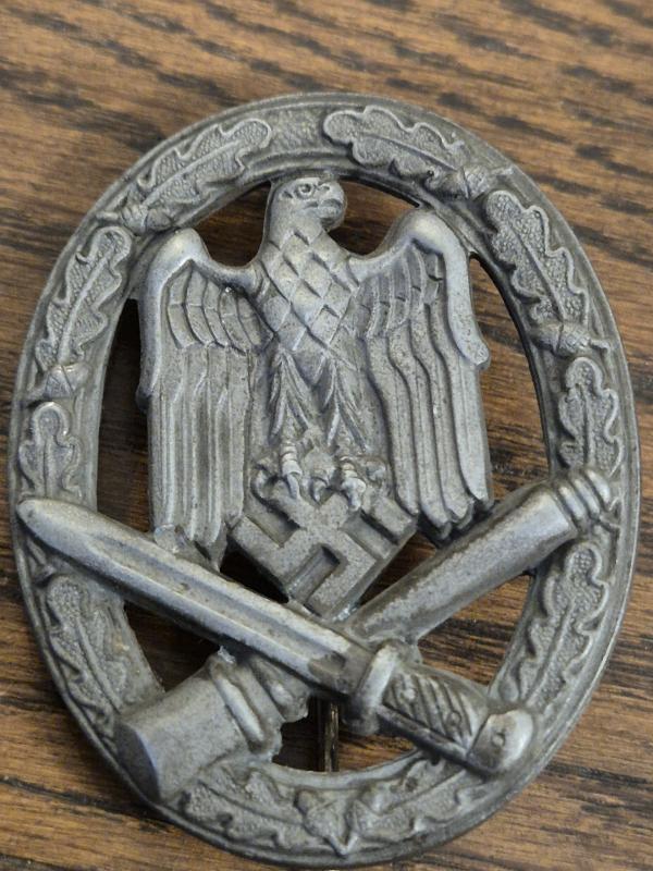 WW2 German General Assault Badge. Maker R.S. for Rudolf Souval. VGC FOR AGE